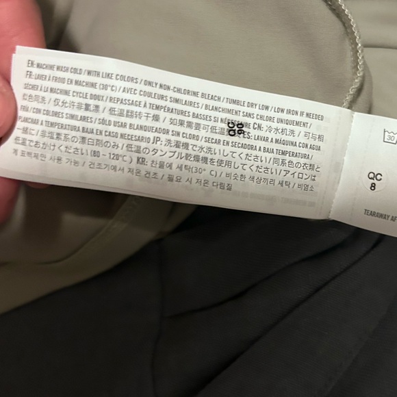 NWT ABERCROMBIE & FITCH Soft Seamless Square Neck Cap Sleeve Tee Minimalist Sz L - Picture 10 of 10